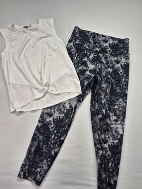 Zobha Womens Large Active Wear Set Leggings And Crop Top Shirt